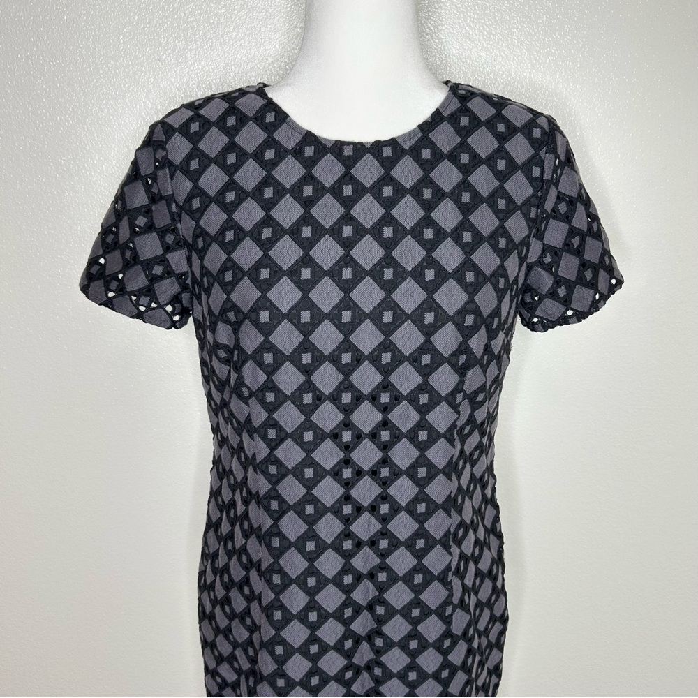 Banana Republic Womens Gray & Black Crochet Eyelet Sheath Patterned Dress Size 8 - Picture 2 of 10